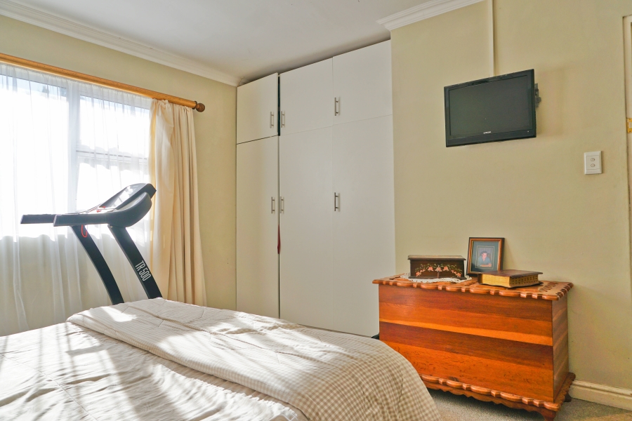 6 Bedroom Property for Sale in Kidds Beach Eastern Cape
